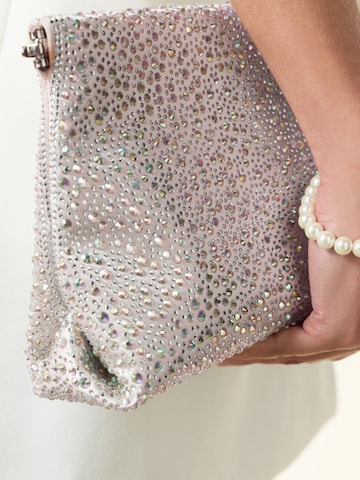 Clutch de la Next pe alb