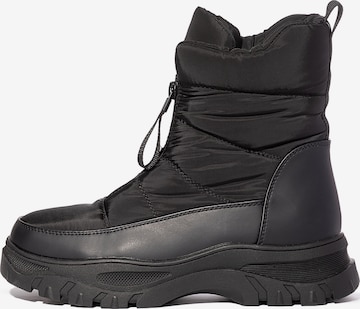 Bottes à lacets CESARE GASPARI en noir : devant