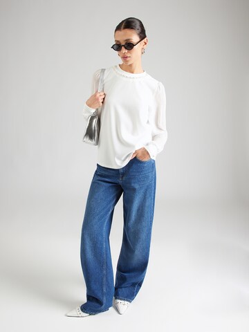 Chemisier VILA en blanc