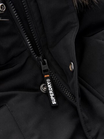 Superdry Overgangsjakke i sort