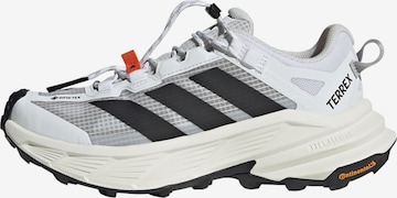 balta ADIDAS TERREX Pusbačiai 'Freehiker SL': priekis