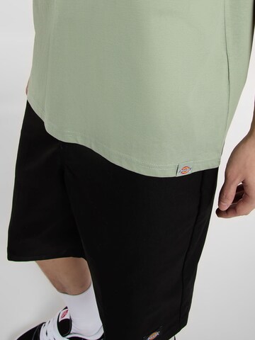 DICKIES Bluser & t-shirts 'Snake' i grøn