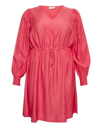 KAFFE CURVE Dress in Pink: front