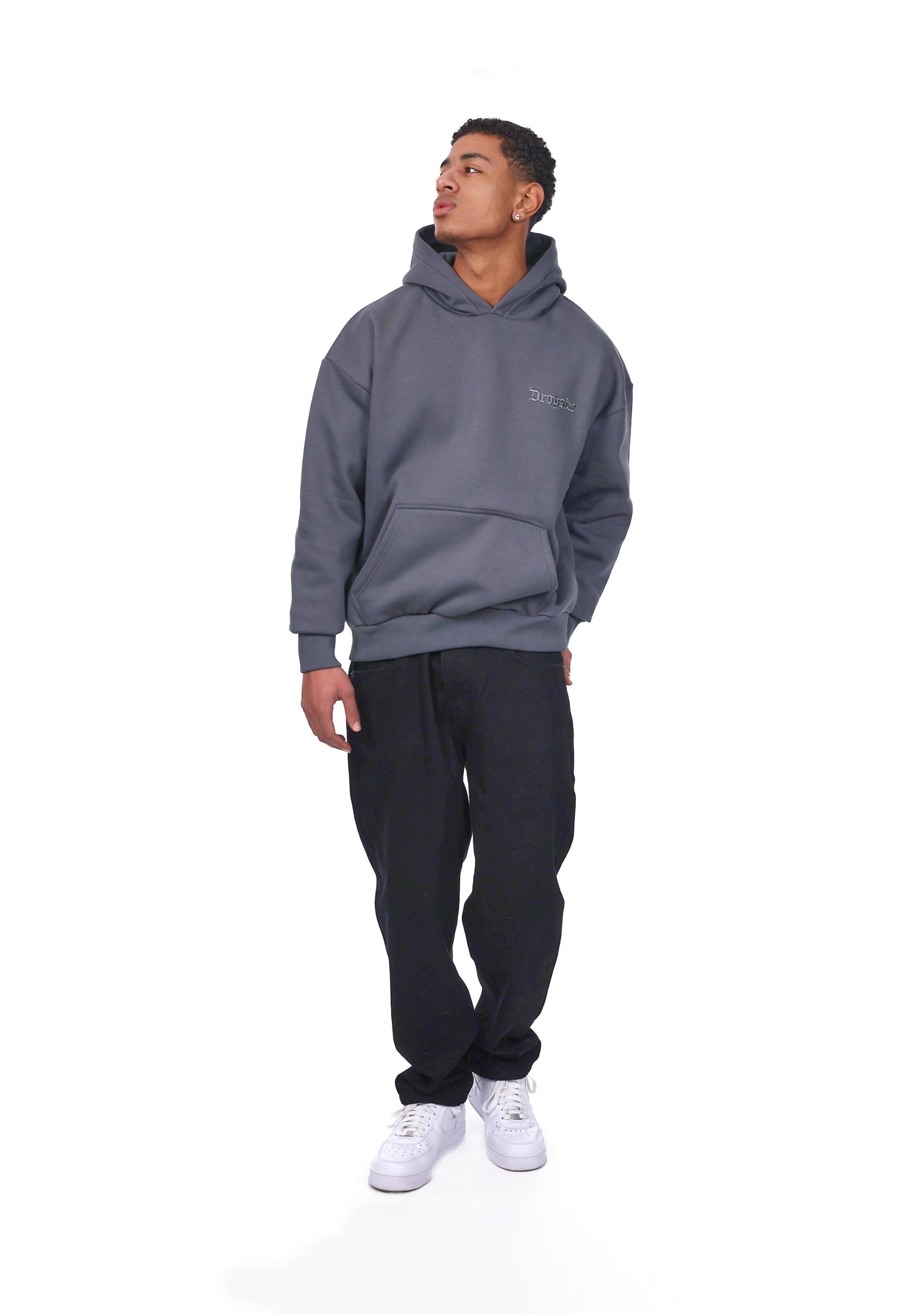 Sweat-shirt 'Embo' Dropsize en gris