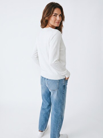 Viore Blouse in White
