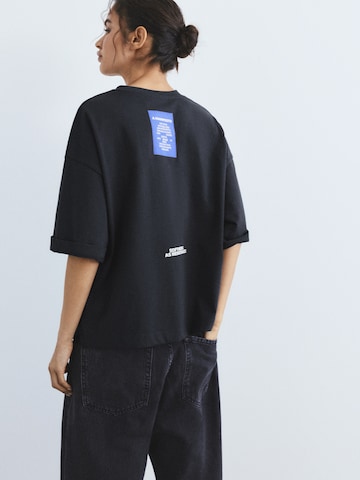 Pull&Bear T-Shirt in Blau: Vorderseite