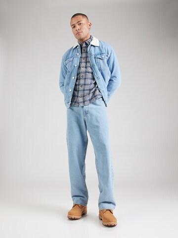 Abercrombie & Fitch Regular fit Button Up Shirt in Blue