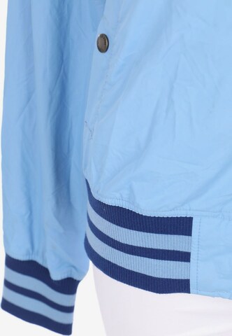 BENCH Jacket & Coat in M in Blue