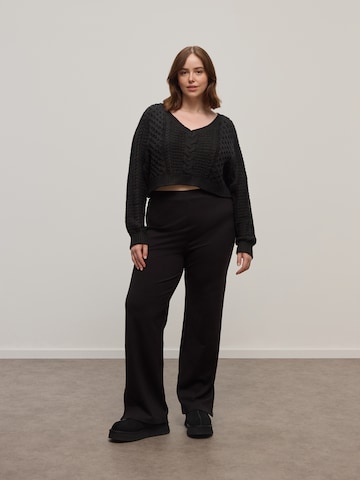 CITA MAASS - Jersey en negro