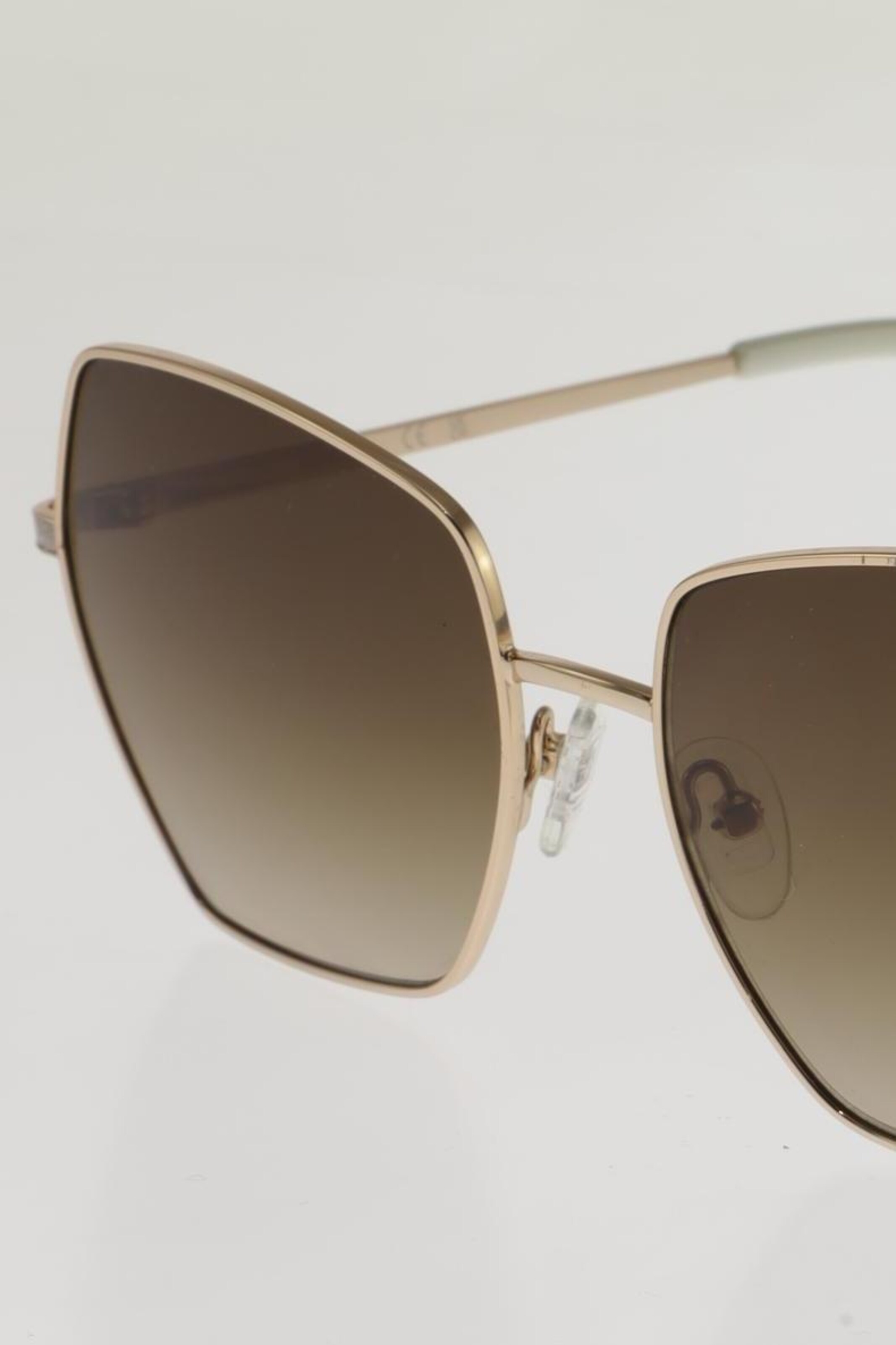 GUESS Sunglasses in One size in Gold