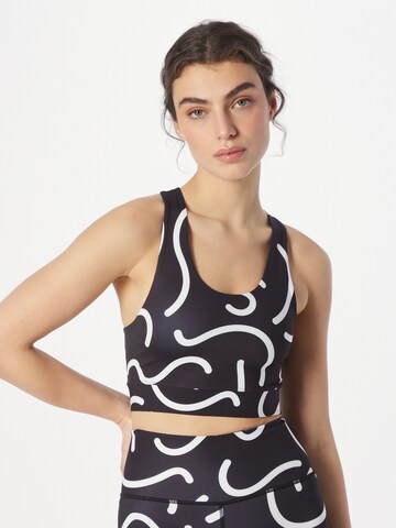 Monki Top in Black: front