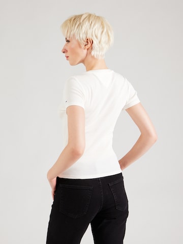 Tommy Jeans Paita värissä valkoinen
