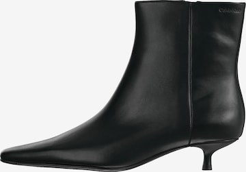 Calvin Klein Nízké kozačky – černá: přední strana