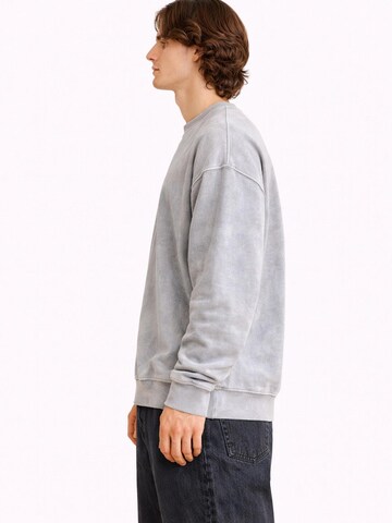 A Question Of (AQO) Sweatshirt 'Acid' in Blue