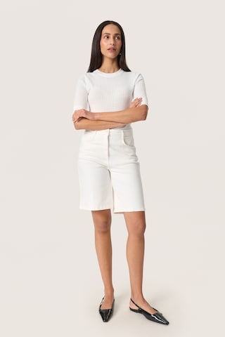 SOAKED IN LUXURY Pullover 'Spina' i hvid