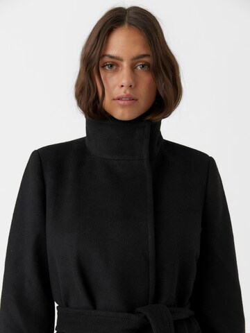 Manteau mi-saison 'Twodope Vera' VERO MODA en noir