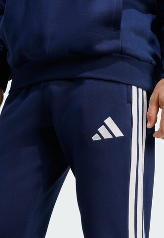Effilé Pantalon de sport 'Tiro26 League' ADIDAS PERFORMANCE en bleu