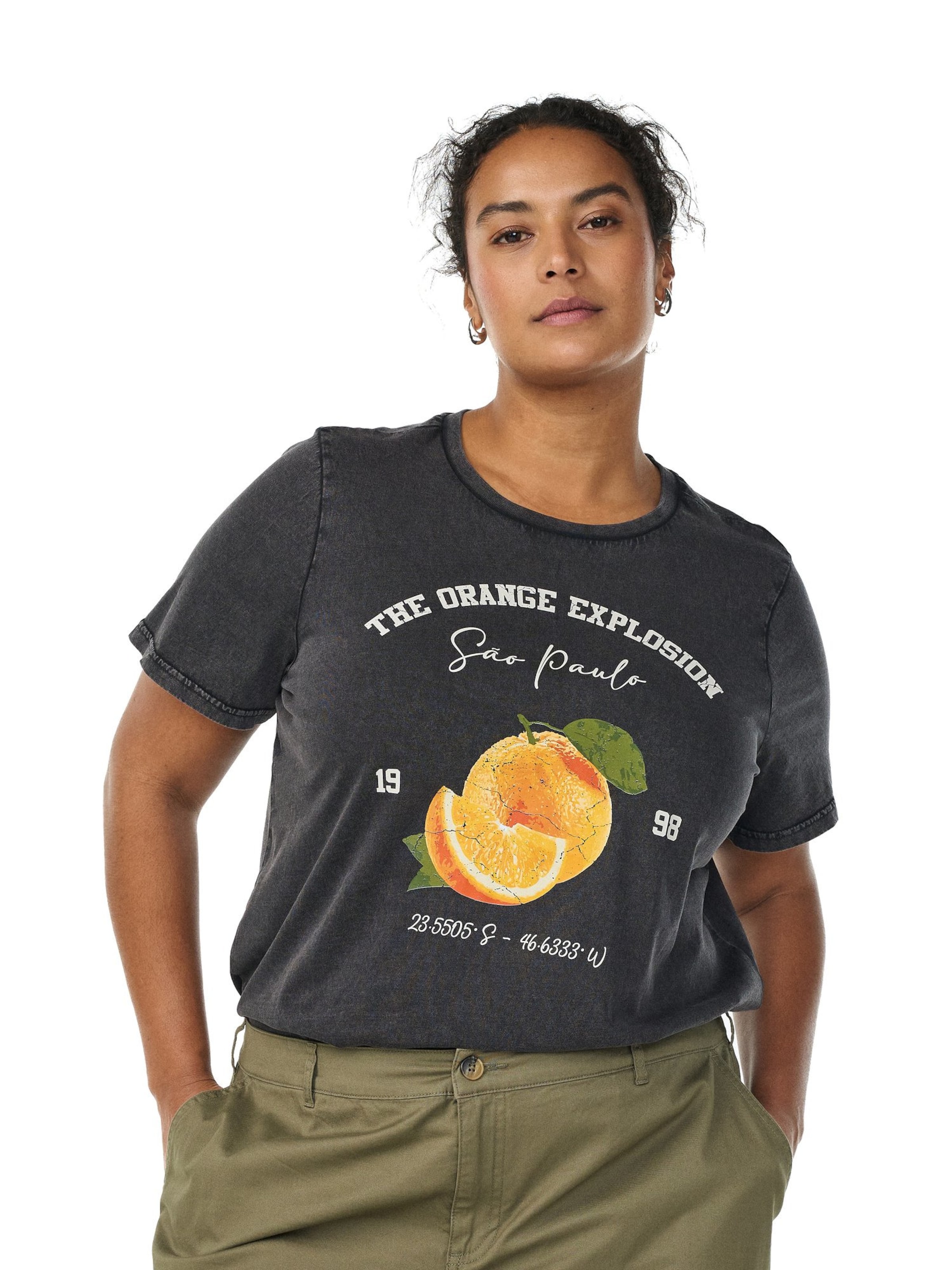 Maglietta 'Mally' di Zizzi in grigio: frontale