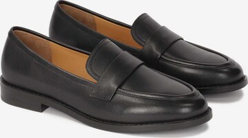 Kazar Classic Flats in Black