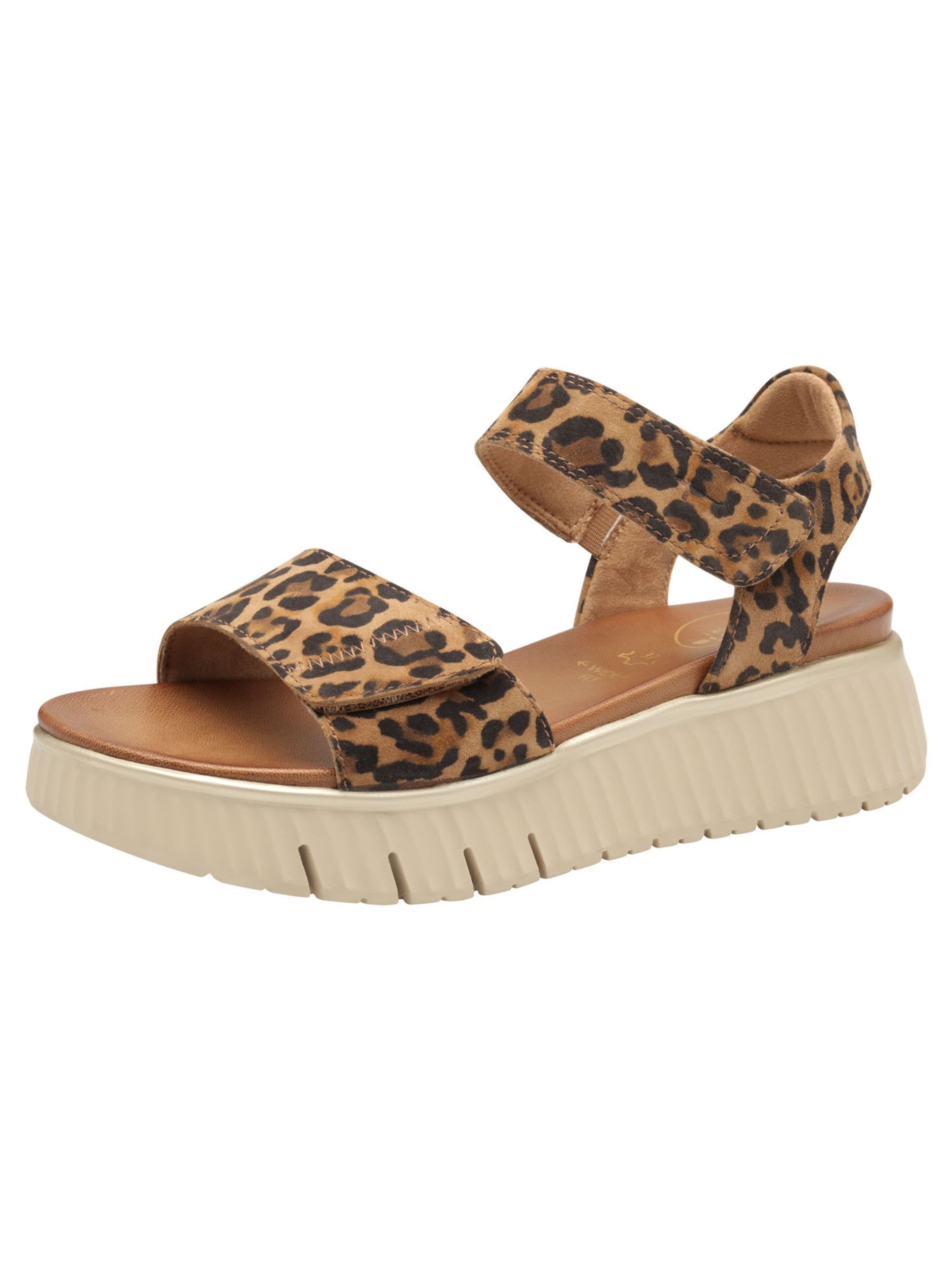 Tamaris Comfort Sandals in Beige: front