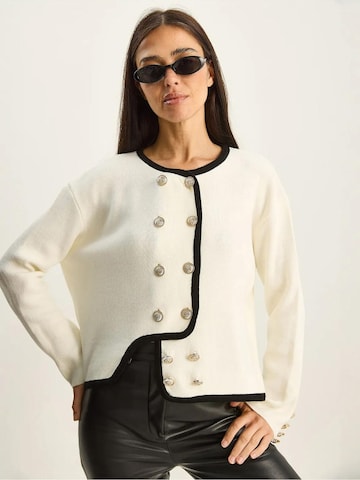 Cardigan Bianco Lucci en beige