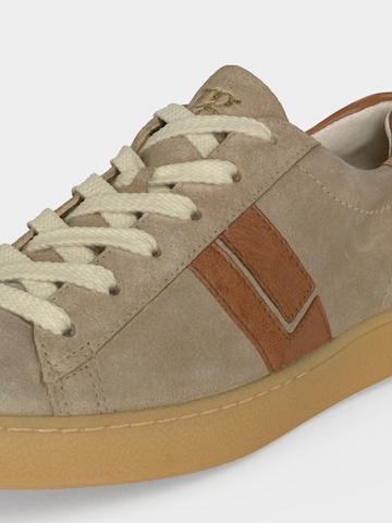 Paul Green Rövid szárú sportcipők - bézs