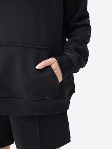 TATES Sweatshirt in Schwarz