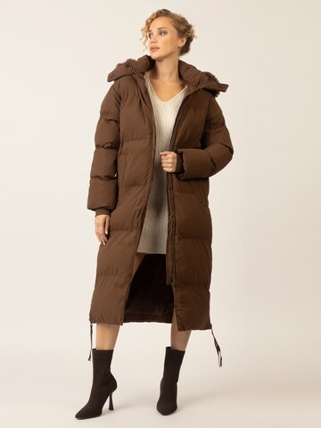 APART Winter Coat in Brown