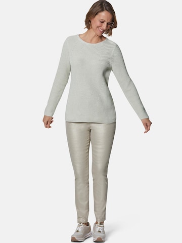 Goldner Pullover in Grau