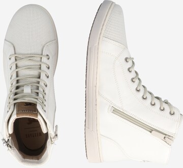 MUSTANG High-Top Sneakers in White