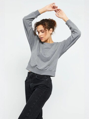Sweat-shirt Tommy Life en gris
