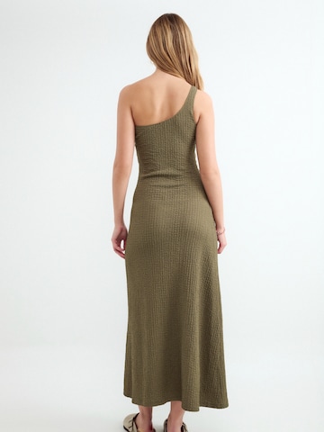 BALMOHK Kleid in Grün