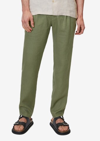 Marc O'Polo Regular Pleat-Front Pants 'OSBY' in Green: front