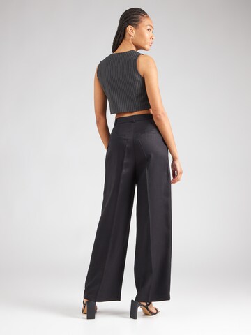 regular Pantaloni con piega frontale di UNITED COLORS OF BENETTON in nero