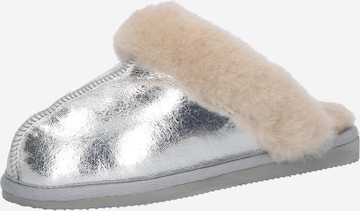 Pantoufle 'Jessica' SHEPHERD en argent : devant