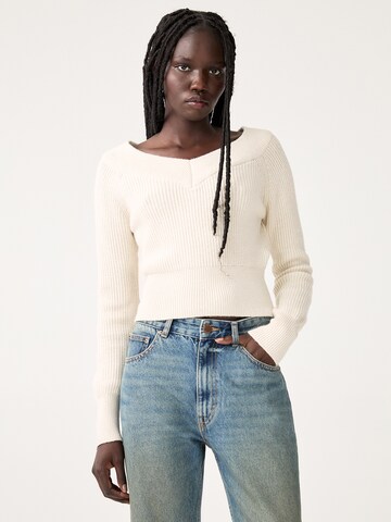 Pull-over Pull&Bear en beige : devant