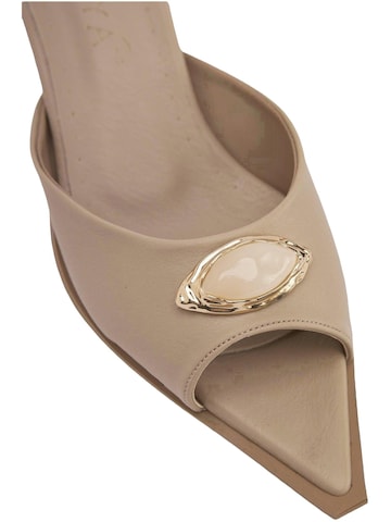 Mule 'Dania' Limoya en beige