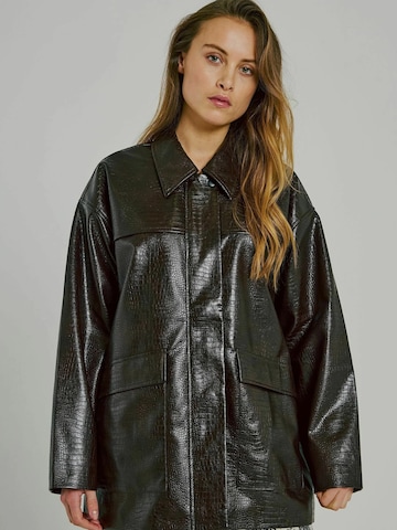 NORR Jacket ' Eduna ' in Schwarz: Vorderseite