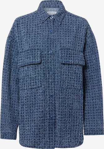 EDITED Pusero värissä sininen: etupuoli