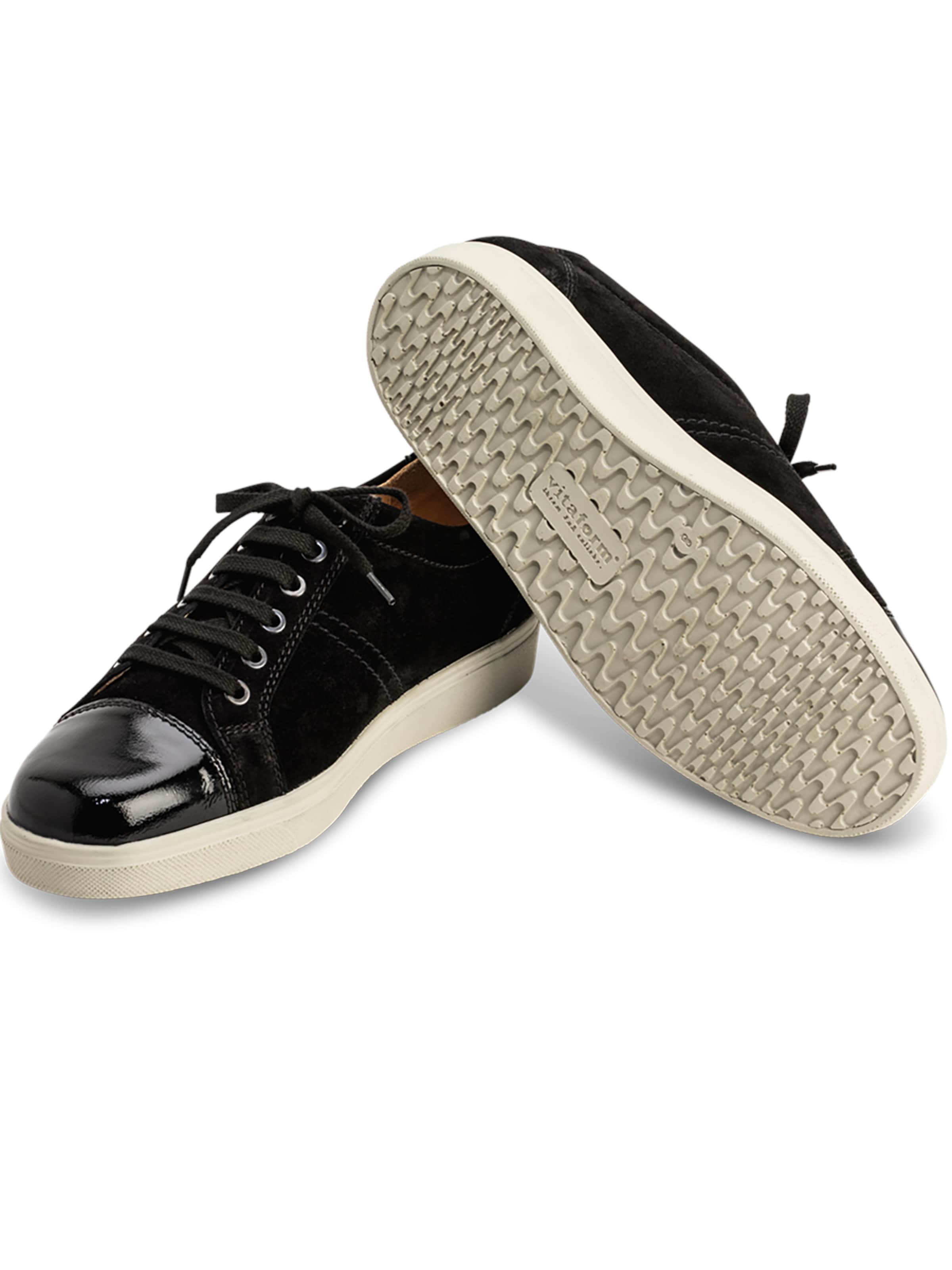 Scarpa stringata di VITAFORM in nero