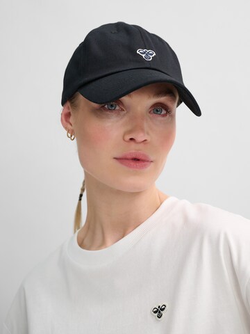 Hummel Sportcap 'BEE' in Schwarz: predná strana