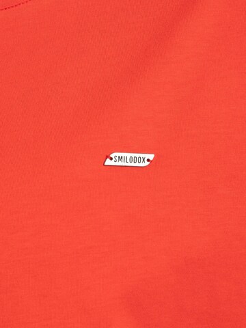 Smilodox Oversize T-Shirt Lyanna in Rot