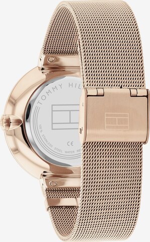 TOMMY HILFIGER Analog watch in Gold