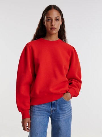 sarkans EDITED Sportisks džemperis 'Tamy': no priekšpuses