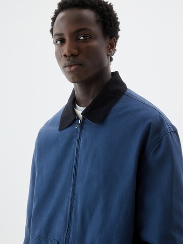 Pull&Bear Between-Season Jacket in Blue