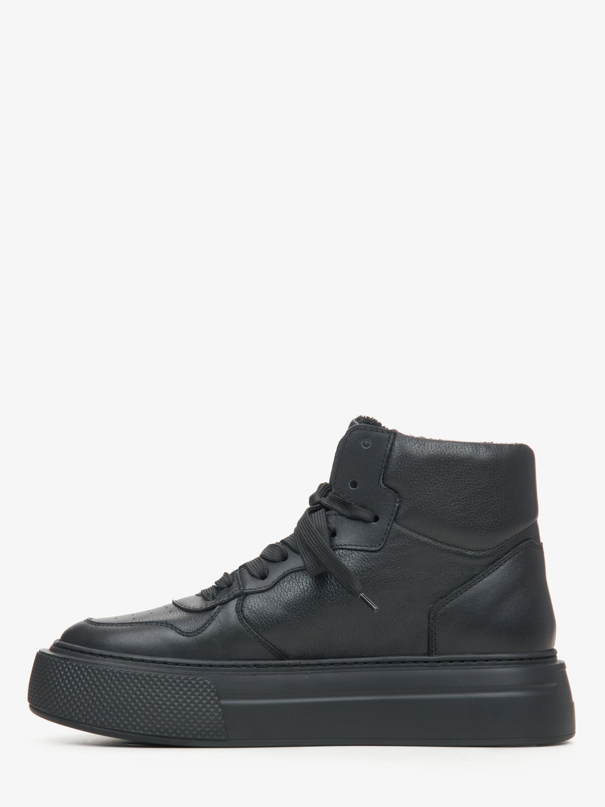 Estro Sneakers '09-3198' in Black: front