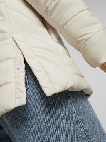PUMA Athletic Jacket 'Essential' in White