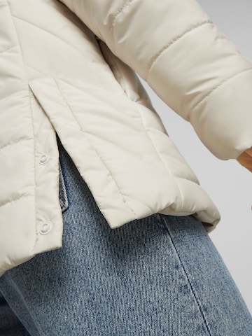 PUMA Спортивная куртка 'Essential' в Белый