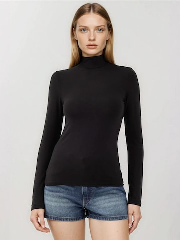 Hiccup - Camisa em preto: frente