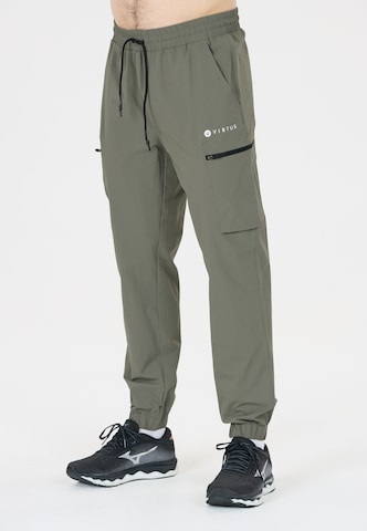 Virtus Tapered Hose Ayden in Grau: Vorderseite